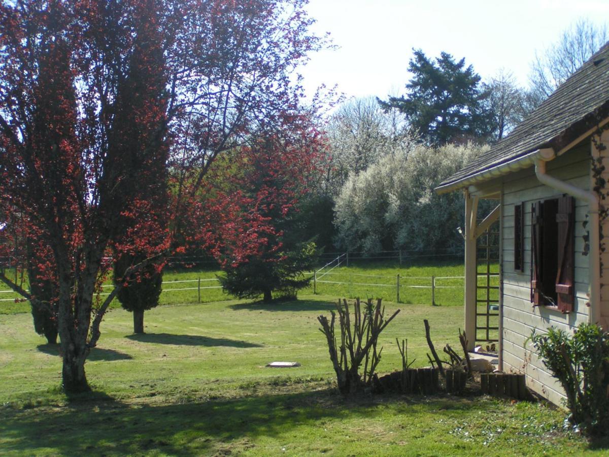 Villa Domaine De Vaulatour. Payzac  Exterior foto